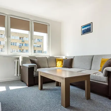 Rondo Onz View By Bookinghost